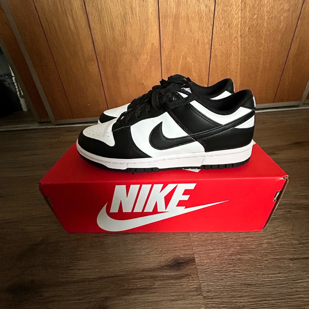 Nike Dunk Low